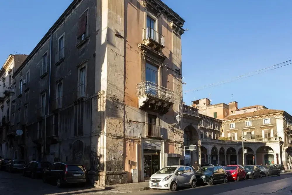 Studio Gagliani nel centro di Catania