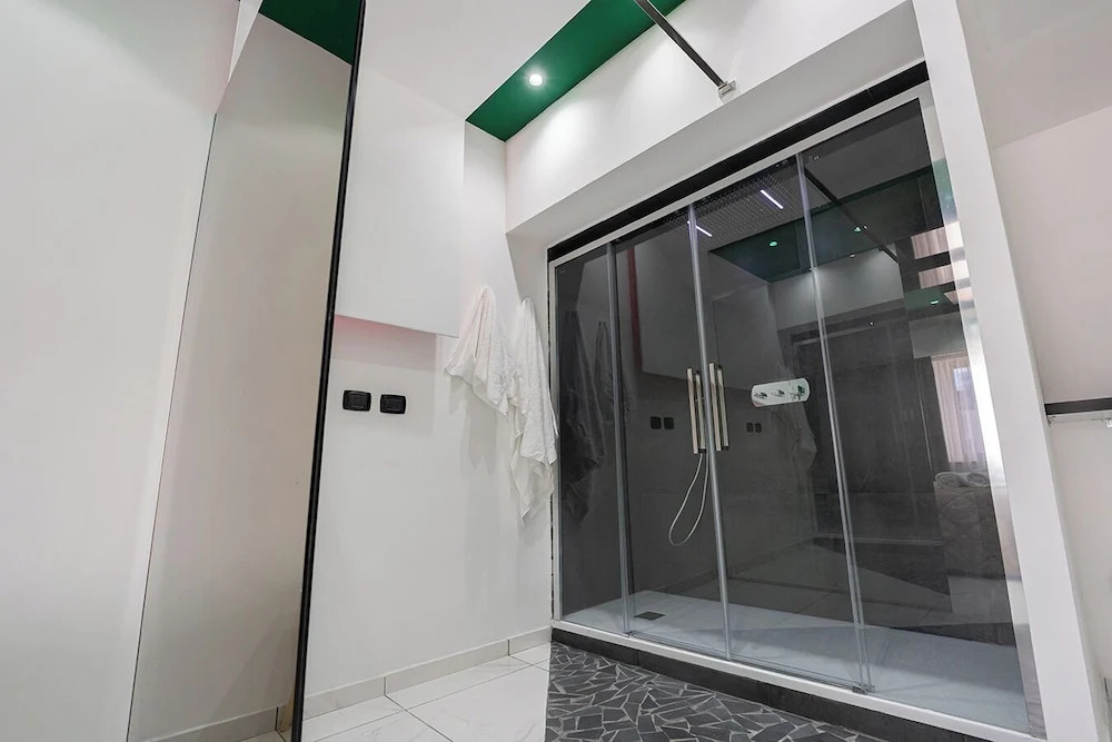 P.C. BOUTIQUE DE GASPERI by ClaPa Group Dislocated Hospitality