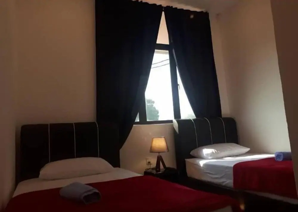 COMFORTABLE STAY