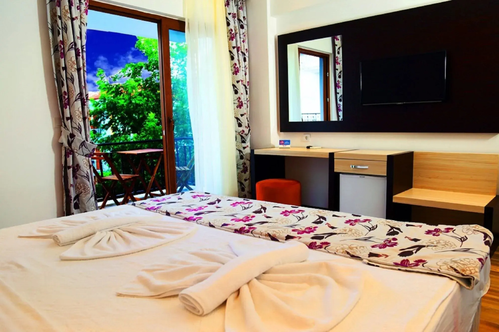 Hermes Hotel
