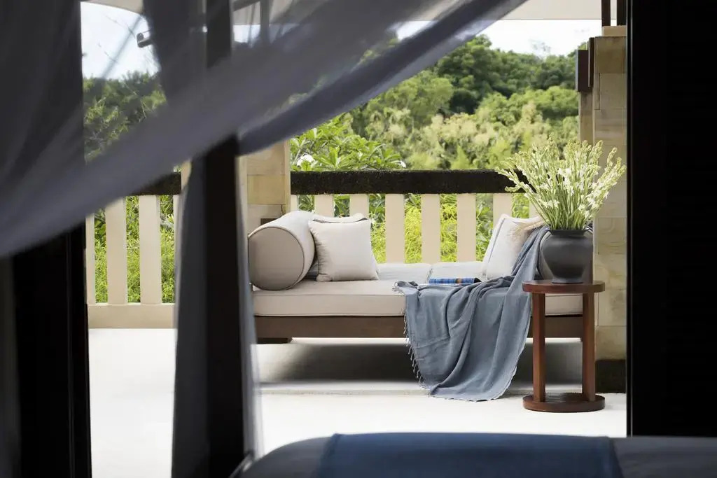 REVĪVŌ Wellness Resort Nusa Dua Bali