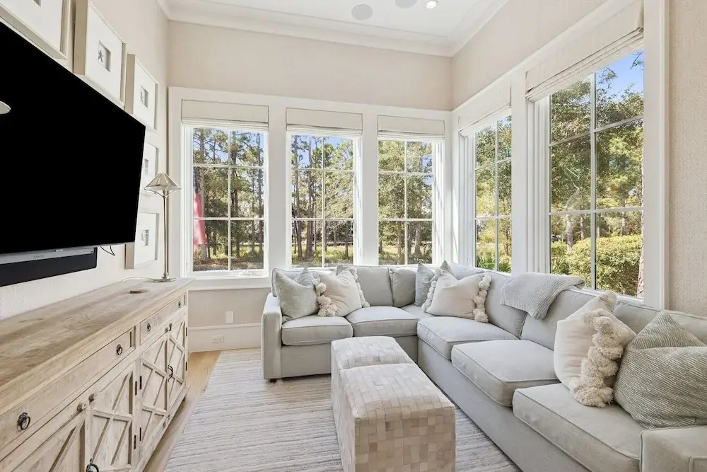 'rees On Wiregrass' Private Pool, Golf Cart, Carriage House Lake District, Watercolor, Fl 5 Bedroom Home by RedAwning