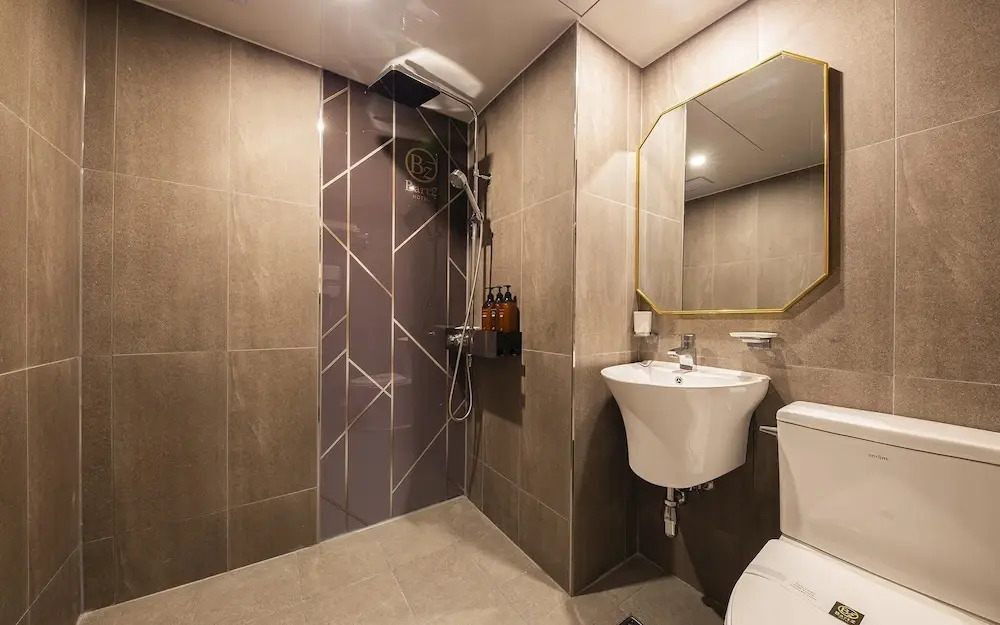 Pyeongtaek Hotel Barts