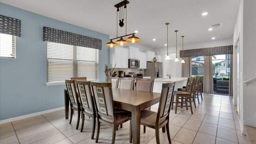 5448 Misty Oak Circle