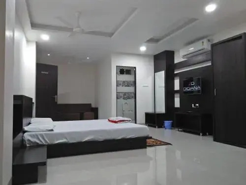Hotel Royal Residency
