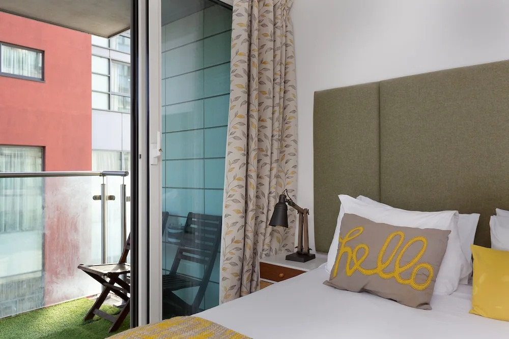 Bijou Delight by Austin David Apartments