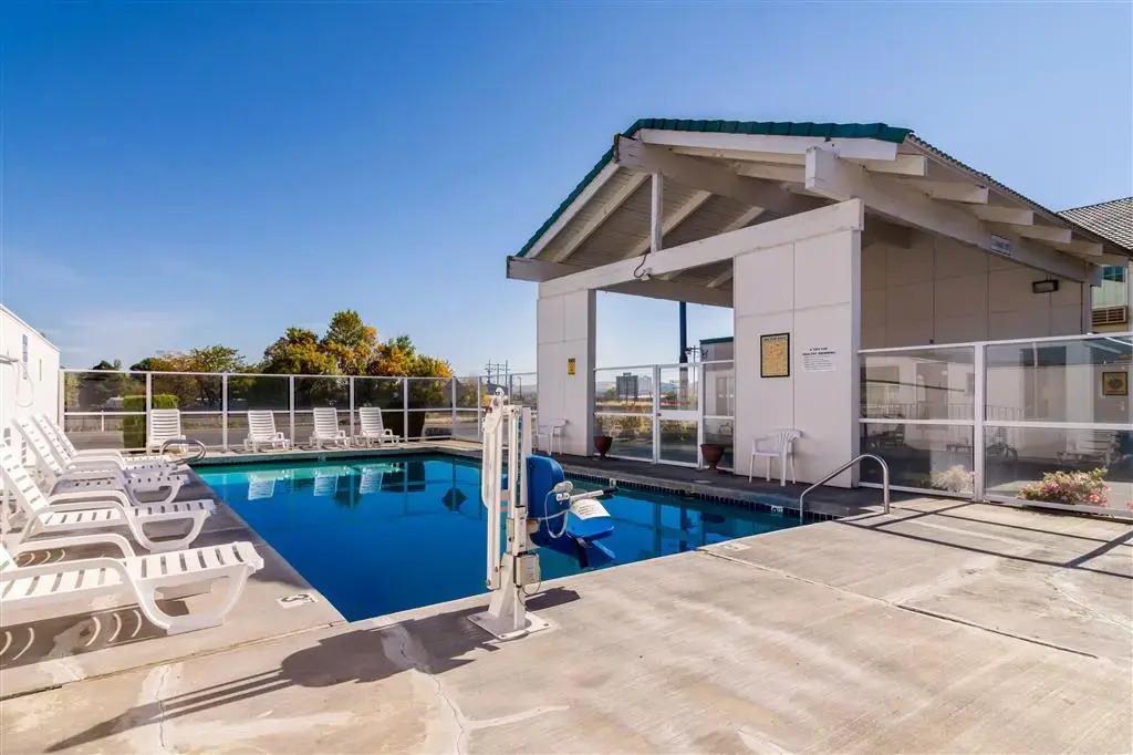 Motel 6-The Dalles, OR