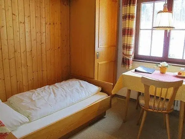 Höhenpension Glashütte Bed&Breakfast Frühstückspension Hotel GARNI