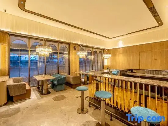 R Rongye Hotel - Gaozhuang Xishuangjing Starlight Night Market Branch