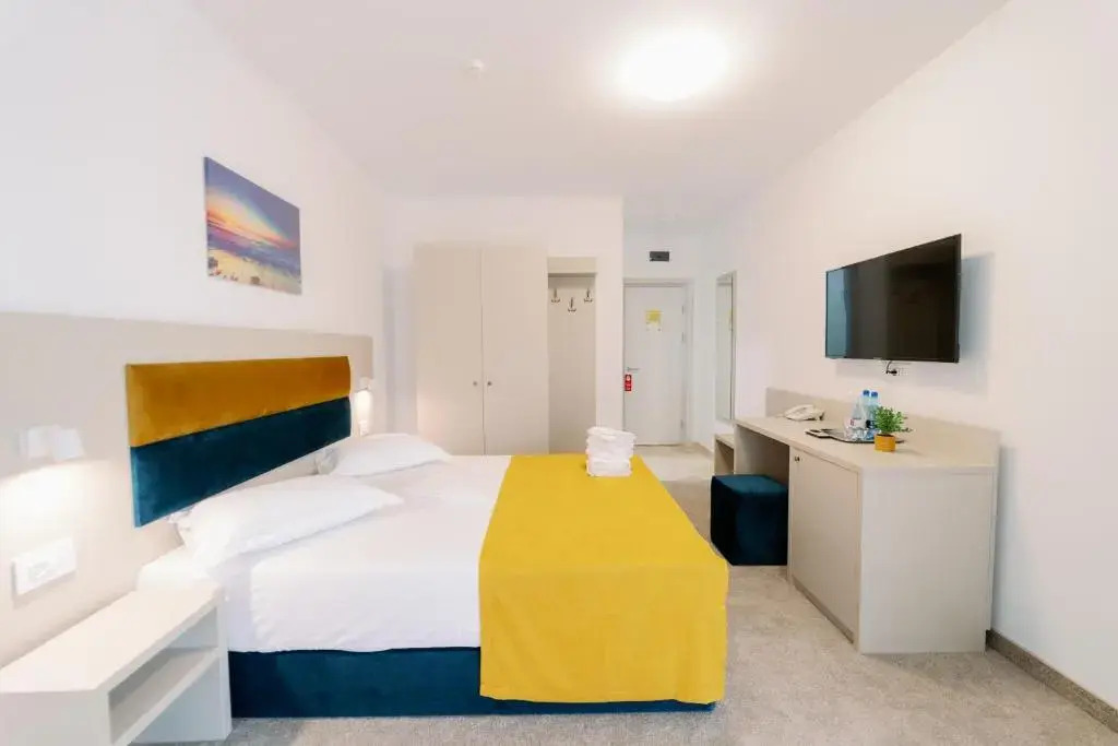 NOVUS Hotel