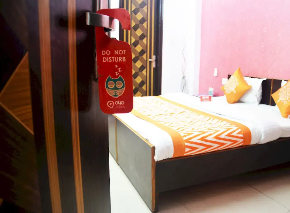 OYO Rooms Jaipuria Mall