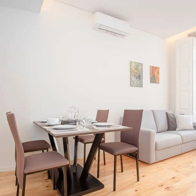 Liiiving in Porto-Mouzinho Residence Apartments