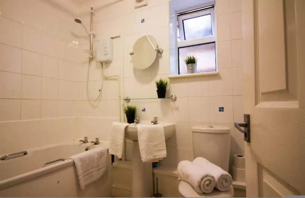 Southampton House - 2 Bedroom Accommodation