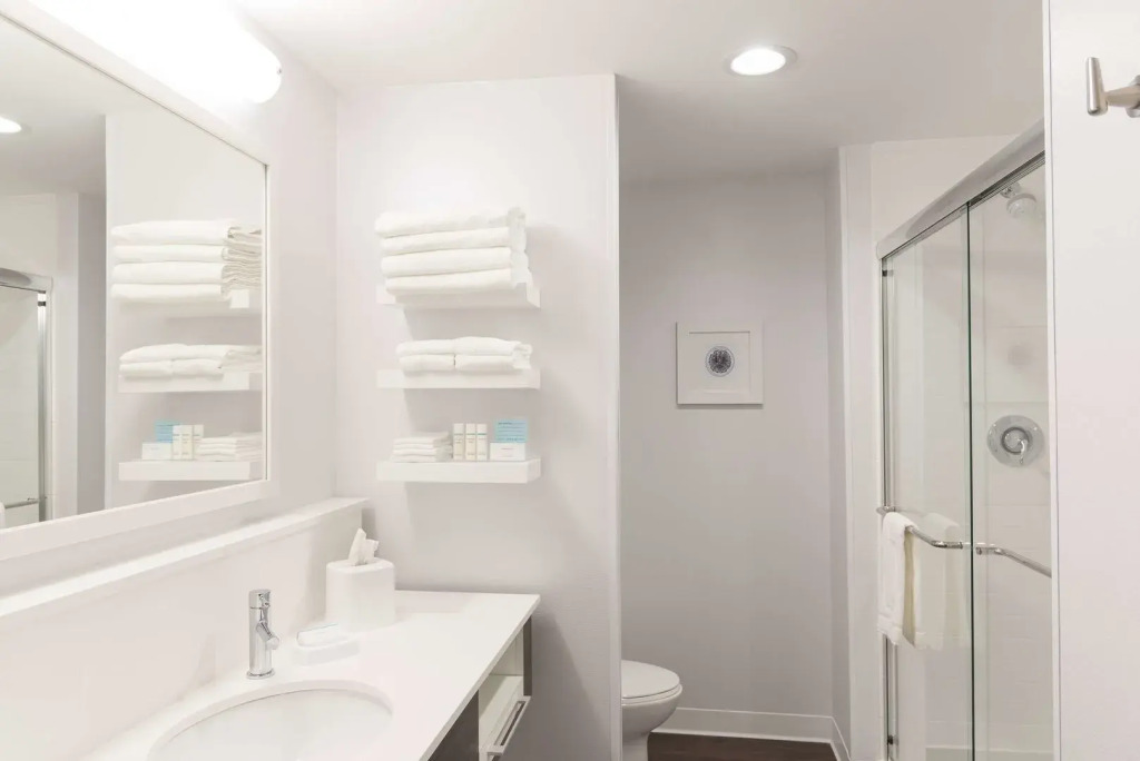 Hampton Inn & Suites by Hilton Chicago Schaumburg IL