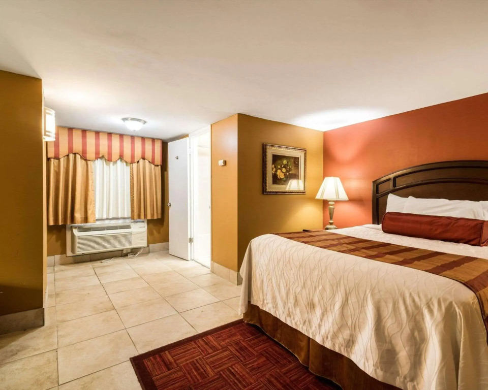 Rodeway Inn