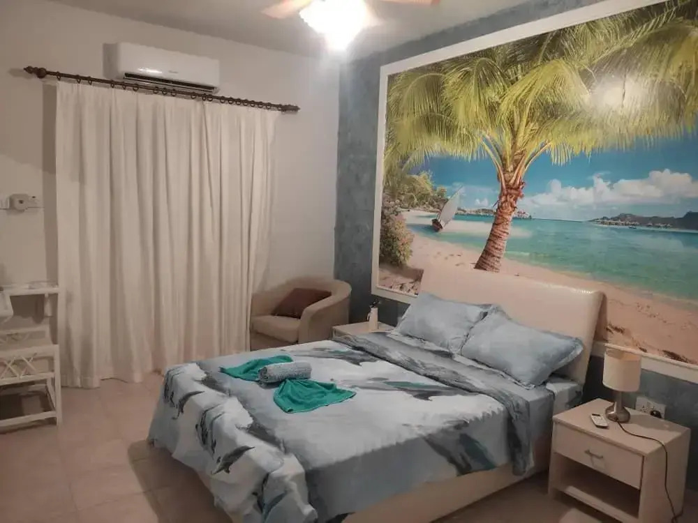Remarkable 1-bed House