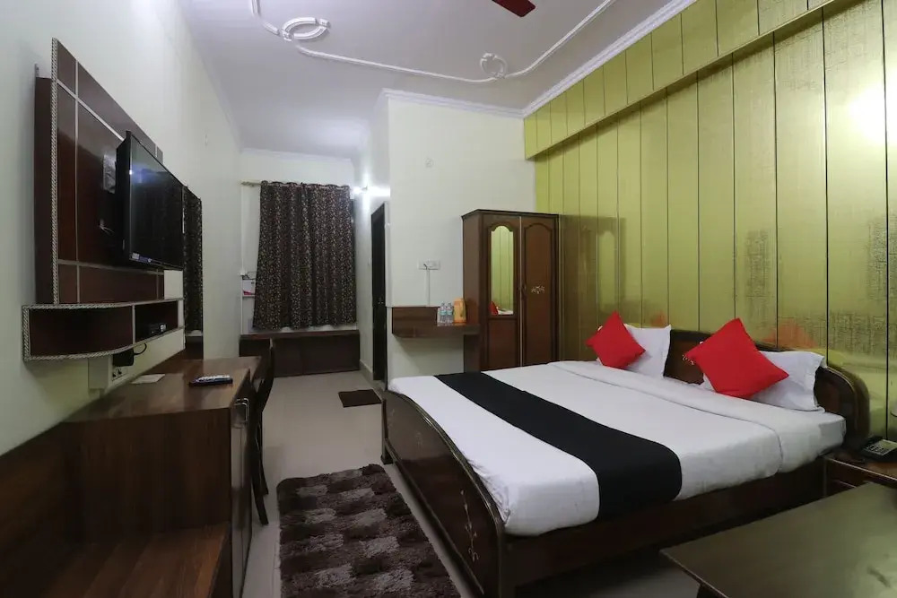 Hotel Mandakini