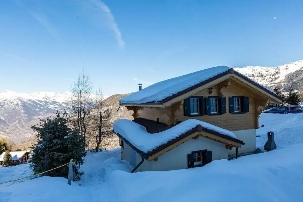 Relaxing Sauna Chalet for 6