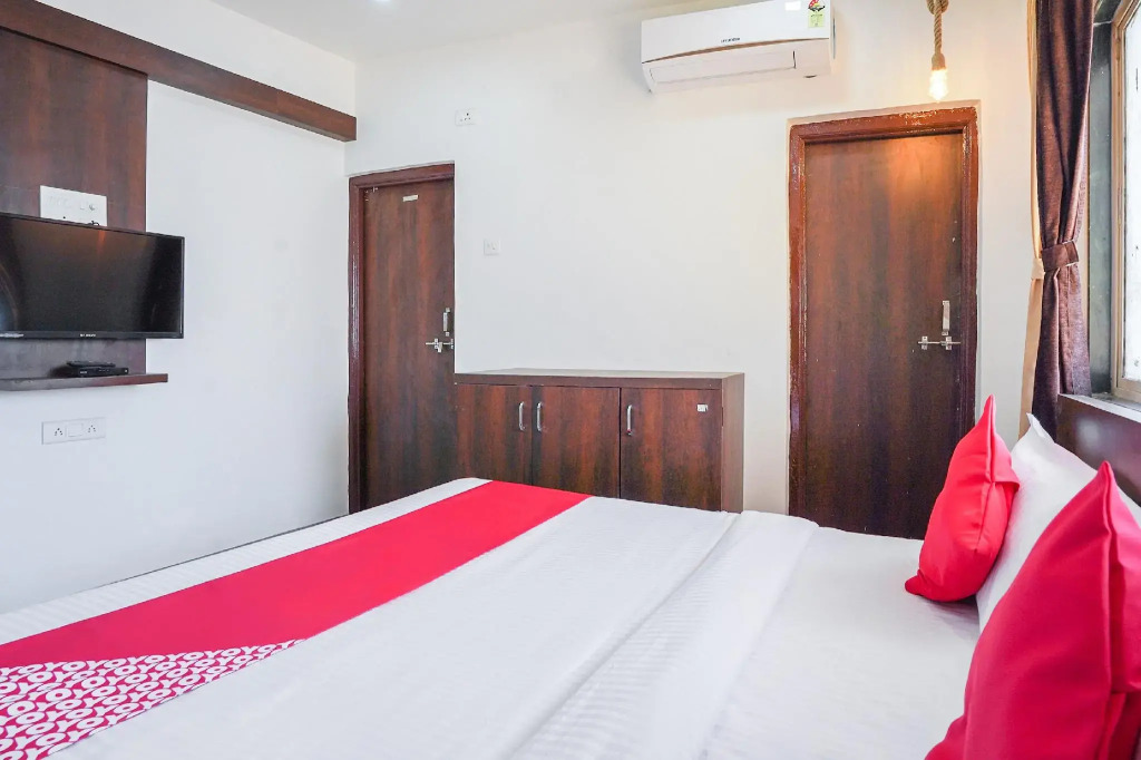 Hotel Vrindavan by OYO Rooms