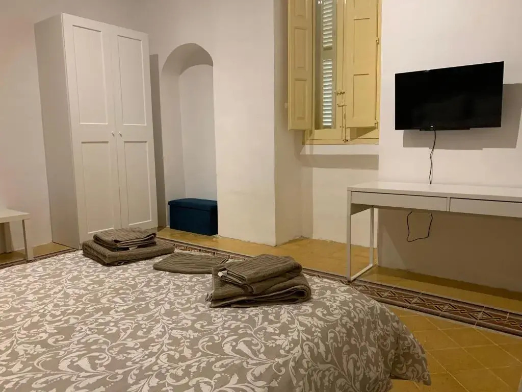 4 bedroom apartment in Sliema near the sea