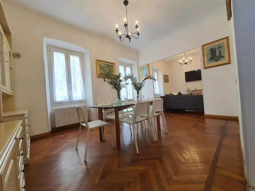 Villa Arcobaleno Rondò Garibaldi Sanremo