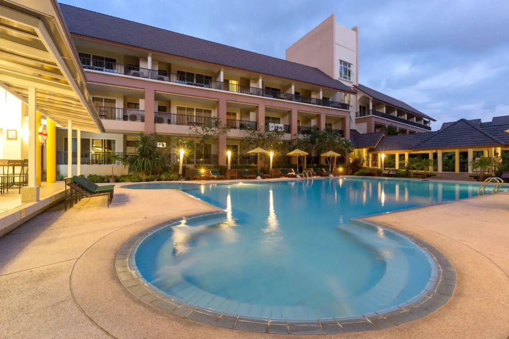 Authong Residence