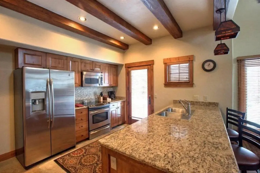 Breck Mtn Thunder 3 Townhome 305