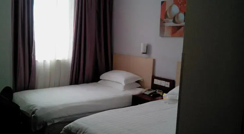 Baiyi Hotel Apartment
