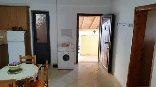 Miranda Apartments