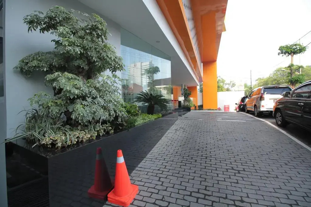 The Win Hotel Surabaya