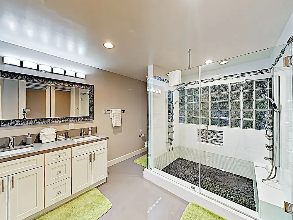 New Listing! Deepwell Oasis W/ Pool & Hot Tub 3 Bedroom Home