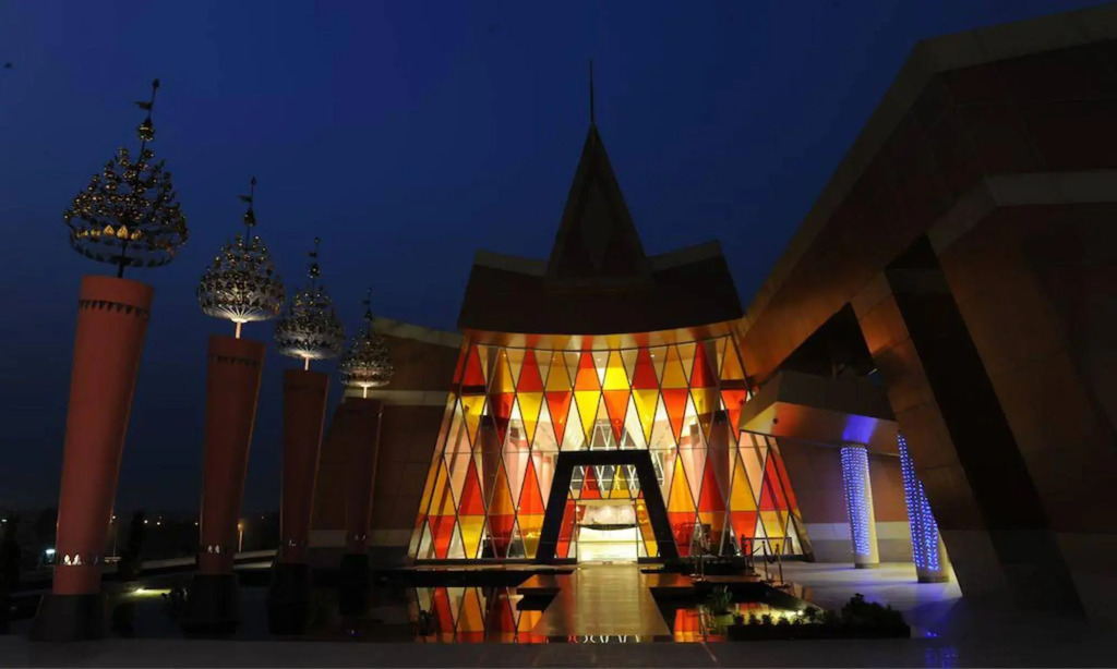The Myat Mingalar Hotel