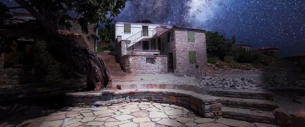 The Hill Village House