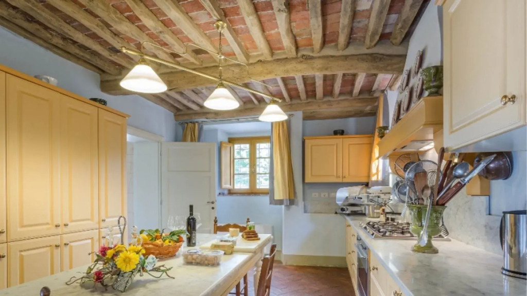 Luxury Country Villa Near Lucca-villa Fattoria