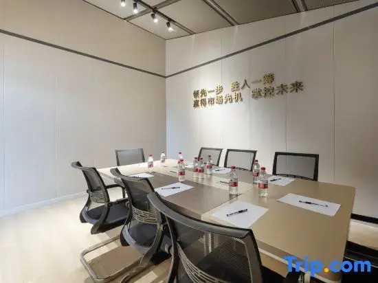 WG ELEGANT HOTEL(Zhangjiagang Jiyang Lake Branch)