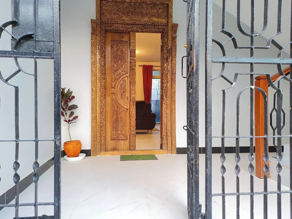 Spacious Beachfront Apartment With Ocean Views in Uroa, Zanzibar