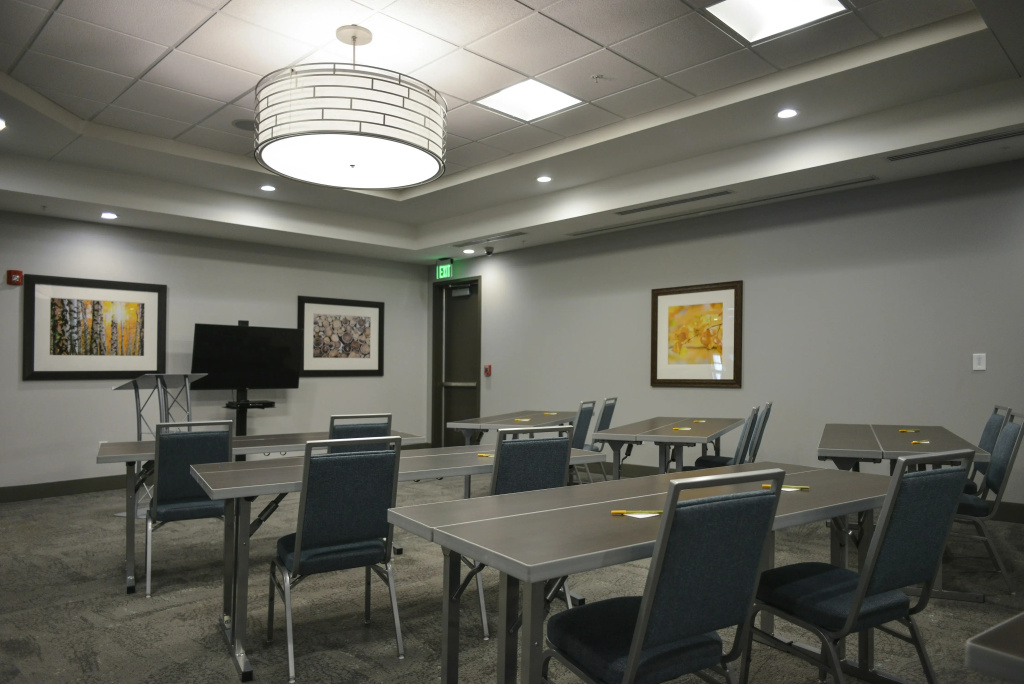 Hilton Garden Inn Louisville Mall Of St. Matthews