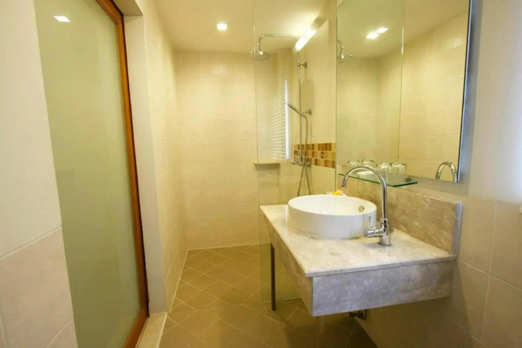The Embassy Sathorn