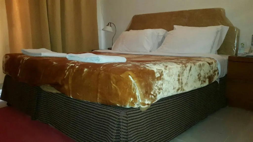 Al Raien Hotel Apartment
