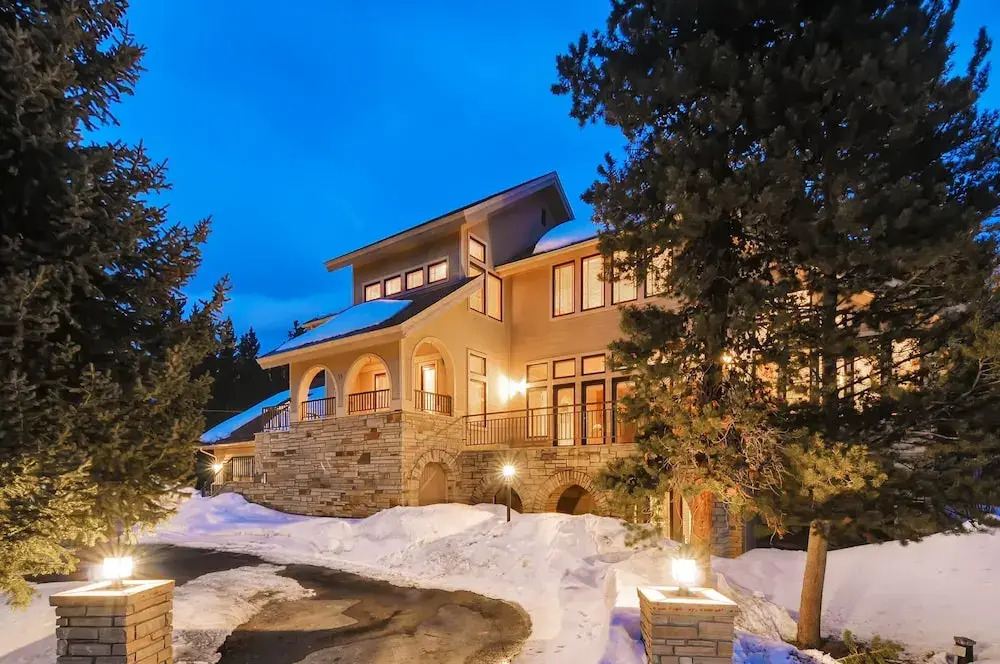 Timberlane Lodge