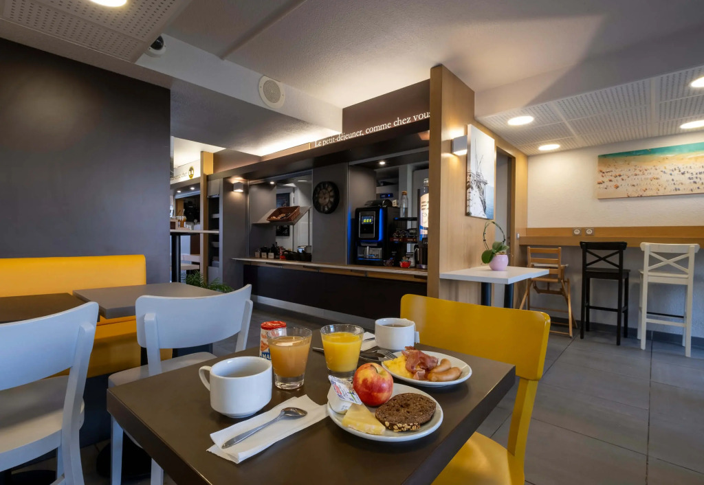 B&B HOTEL La Rochelle Angoulins