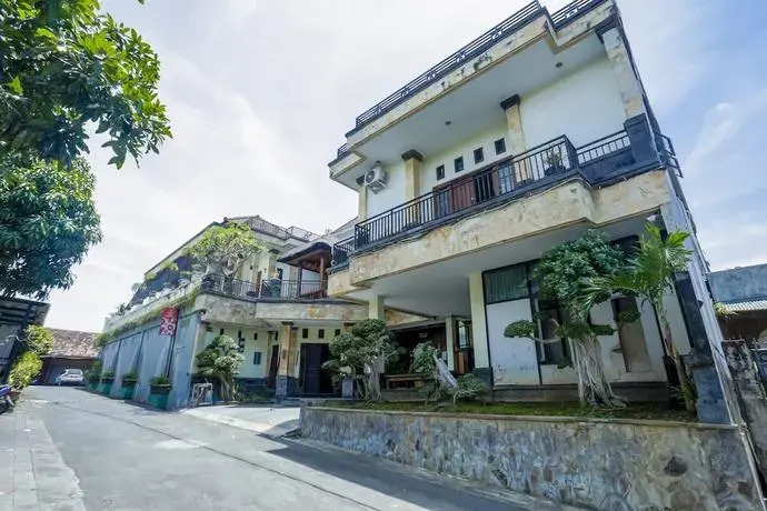 OYO Life 90835 Bagus Jaya Residence