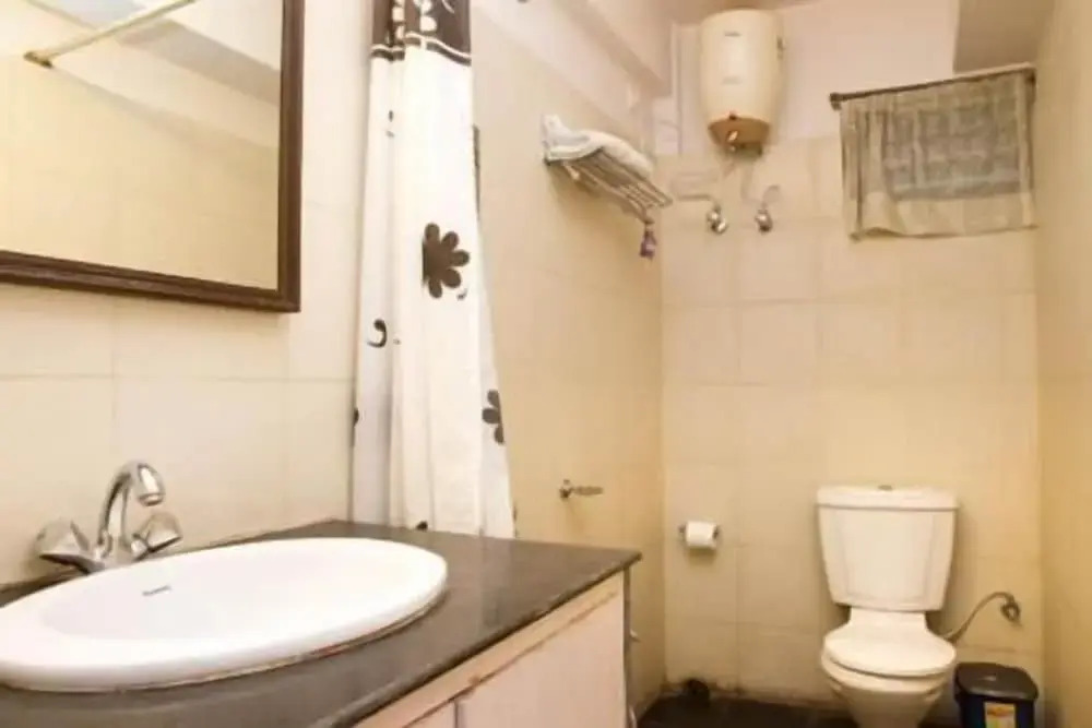 662B The Guest House