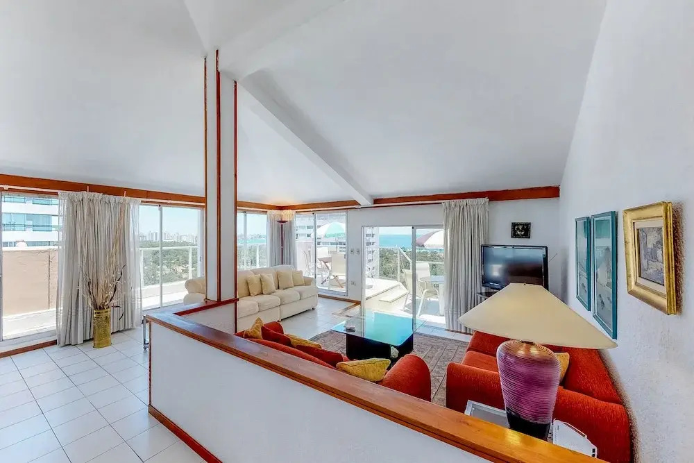 Gran penthouse con hermosa vista - Torre Marfil I