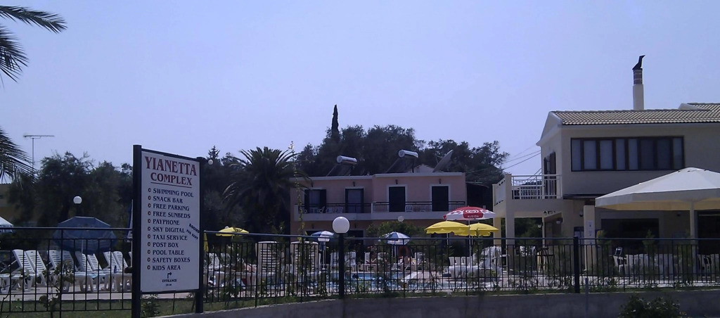 Yianetta Hotel & Suites