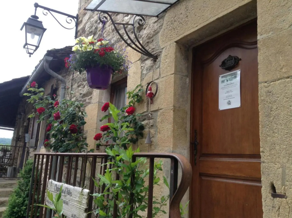 Les Hôtes du Lac, Chambres et tables dhôtes