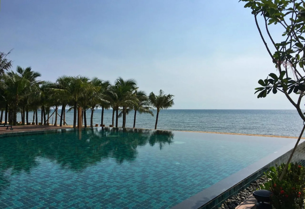 Dusit Princess Moonrise Beach Resort
