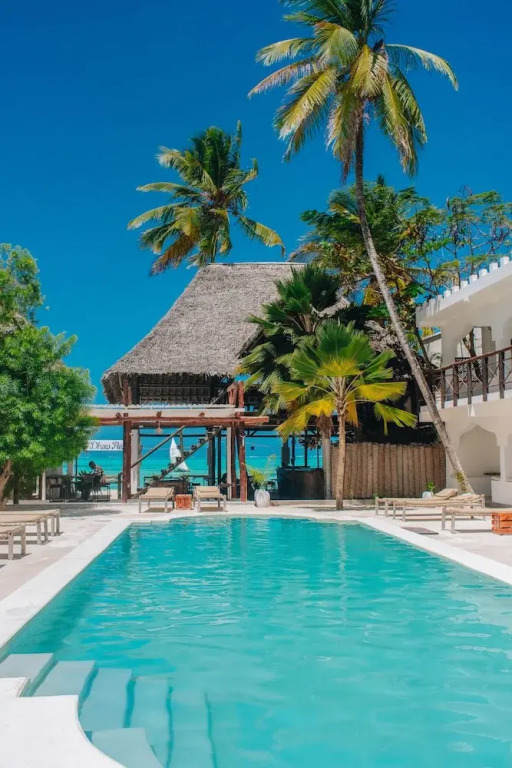 Dhow Resort