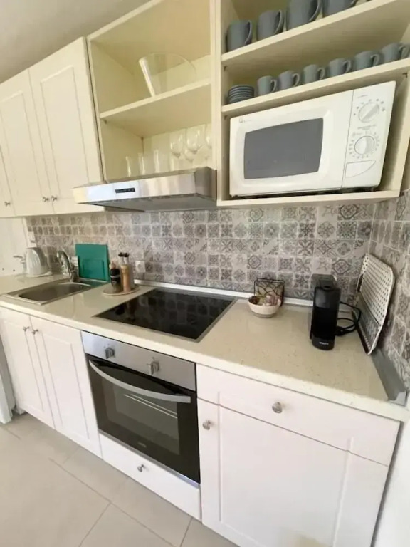 Nostrana Village Apartments