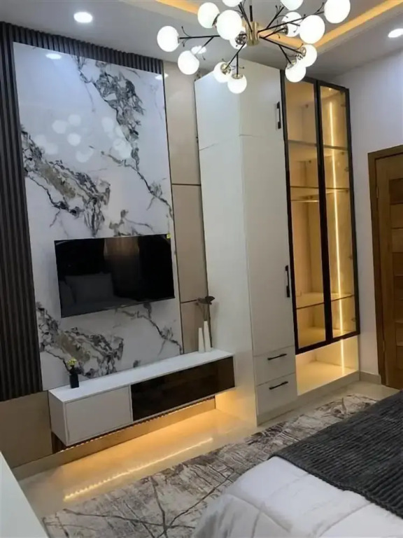 Spacious 2-bedroom apartment